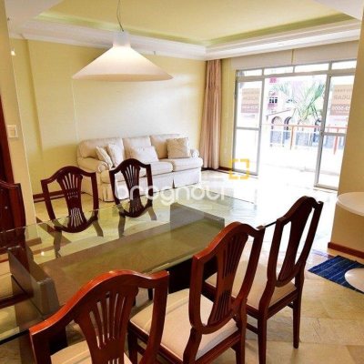 Apartamento com 143m², 4 quartos (sendo 1 suíte), 3 garagens, no bairro Balneário em Florianópolis