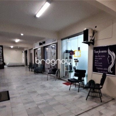 Apartamento com 99m², 3 quartos (sendo 1 suíte), no bairro Centro em Florianópolis