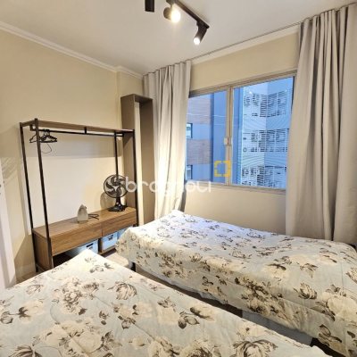 Apartamento com 99m², 3 quartos (sendo 1 suíte), no bairro Centro em Florianópolis