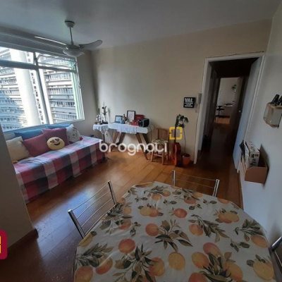 Apartamento com 54m², 2 quartos, no bairro Centro em Florianópolis