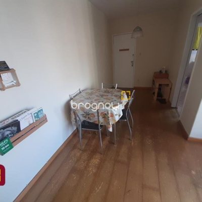 Apartamento com 54m², 2 quartos, no bairro Centro em Florianópolis