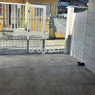 Casa com 68m², 3 quartos, 1 garagem, no bairro Ponte do Imaruim em Palhoça