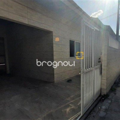 Casa com 68m², 3 quartos, 1 garagem, no bairro Ponte do Imaruim em Palhoça