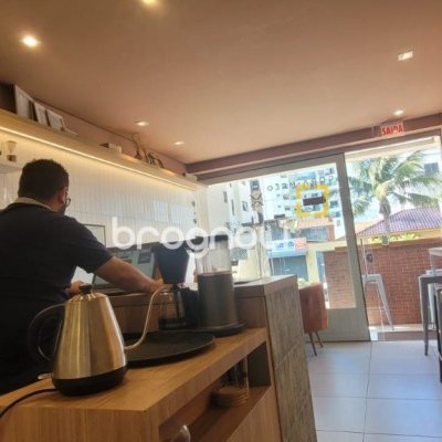 Loja com 44m², no bairro Trindade em Florianópolis