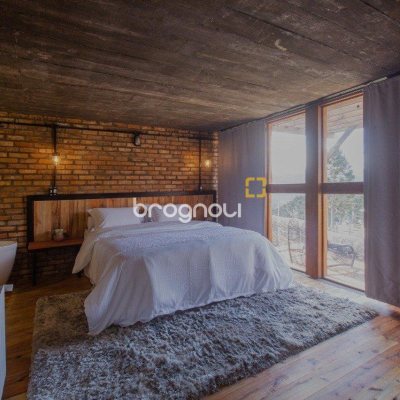 Sítio com 950m², 10 quartos (sendo 10 suítes), no bairro Mundo Novo em Urubici