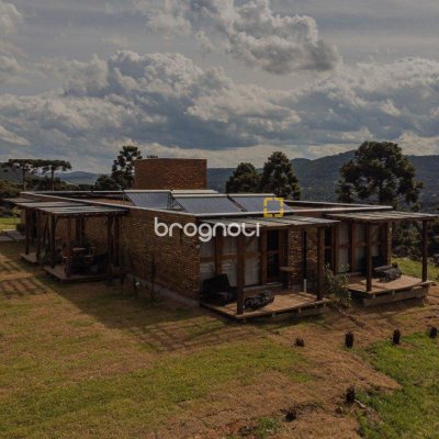 Sítio com 950m², 10 quartos (sendo 10 suítes), no bairro Mundo Novo em Urubici
