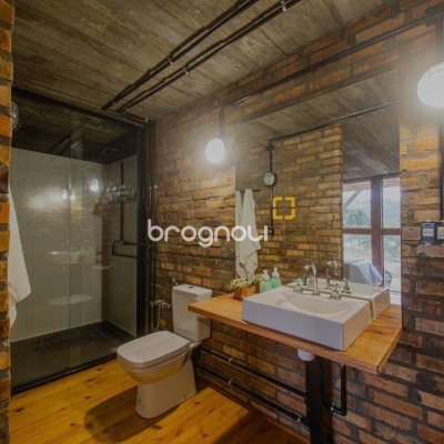 Sítio com 950m², 10 quartos (sendo 10 suítes), no bairro Mundo Novo em Urubici