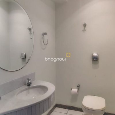 Apartamento com 134m², 3 quartos (sendo 1 suíte), 1 garagem, no bairro Agronômica em Florianópolis