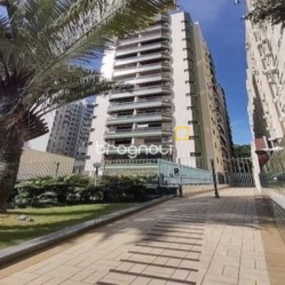 Apartamento com 134m², 3 quartos (sendo 1 suíte), 1 garagem, no bairro Agronômica em Florianópolis