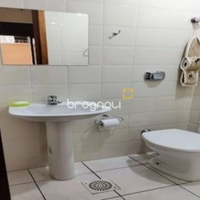 Apartamento com 134m², 3 quartos (sendo 1 suíte), 1 garagem, no bairro Agronômica em Florianópolis