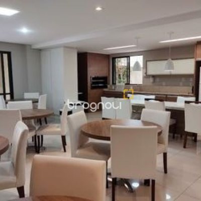 Apartamento com 134m², 3 quartos (sendo 1 suíte), 1 garagem, no bairro Agronômica em Florianópolis