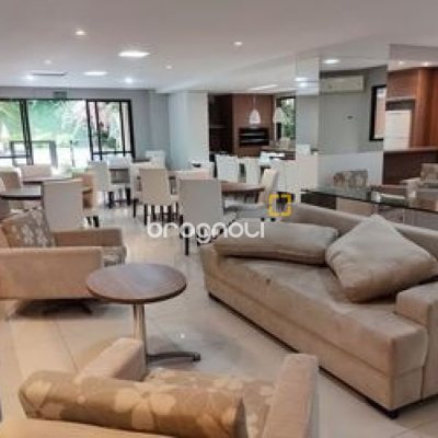 Apartamento com 134m², 3 quartos (sendo 1 suíte), 1 garagem, no bairro Agronômica em Florianópolis
