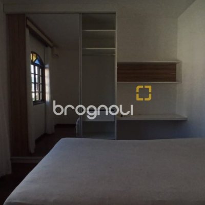 Casa com 170m², 4 quartos (sendo 2 suítes), 3 garagens, no bairro Pantanal em Florianópolis