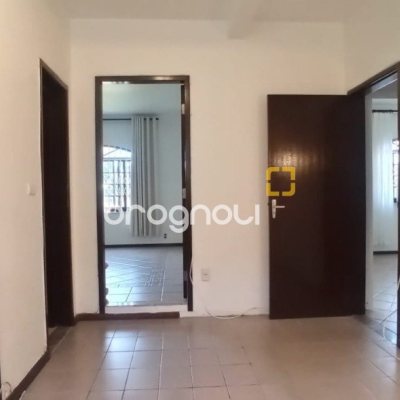 Casa com 170m², 4 quartos (sendo 2 suítes), 3 garagens, no bairro Pantanal em Florianópolis