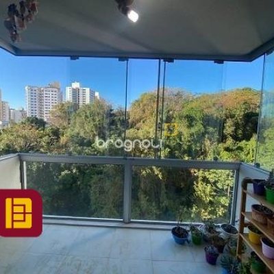 Apartamento com 102m², 3 quartos (sendo 1 suíte), 1 garagem, no bairro Agronômica em Florianópolis