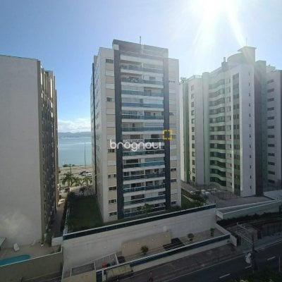 Apartamento com 102m², 3 quartos (sendo 1 suíte), 1 garagem, no bairro Agronômica em Florianópolis