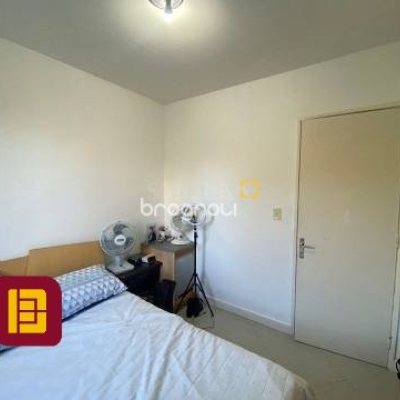 Apartamento com 102m², 3 quartos (sendo 1 suíte), 1 garagem, no bairro Agronômica em Florianópolis