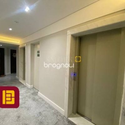 Apartamento com 102m², 3 quartos (sendo 1 suíte), 1 garagem, no bairro Agronômica em Florianópolis