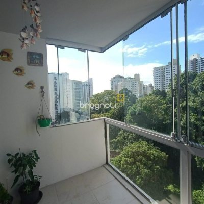 Apartamento com 102m², 3 quartos (sendo 1 suíte), 1 garagem, no bairro Agronômica em Florianópolis