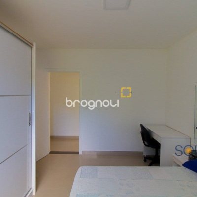 Pousada / Hotel com 376m², 10 quartos (sendo 3 suítes), no bairro Córrego Grande em Florianópolis