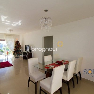 Pousada / Hotel com 376m², 10 quartos (sendo 3 suítes), no bairro Córrego Grande em Florianópolis