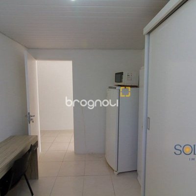 Pousada / Hotel com 376m², 10 quartos (sendo 3 suítes), no bairro Córrego Grande em Florianópolis
