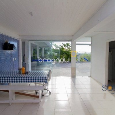 Pousada / Hotel com 376m², 10 quartos (sendo 3 suítes), no bairro Córrego Grande em Florianópolis