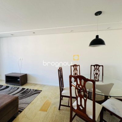 Apartamento com 119m², 3 quartos (sendo 1 suíte), 1 garagem, no bairro Centro em Florianópolis