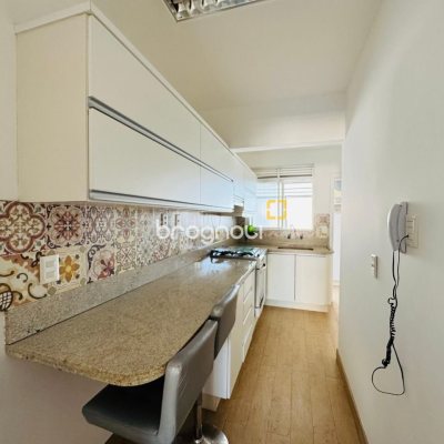 Apartamento com 119m², 3 quartos (sendo 1 suíte), 1 garagem, no bairro Centro em Florianópolis