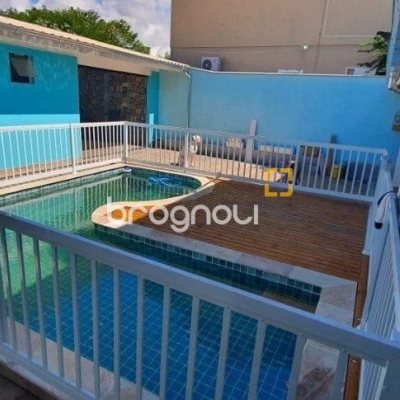 Casa com 199m², 5 quartos (sendo 3 suítes), 2 garagens, no bairro Ingleses do Rio Vermelho em Florianópolis