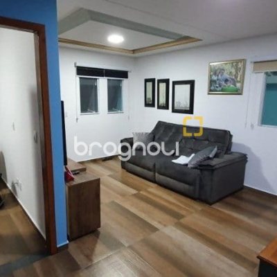 Casa com 199m², 5 quartos (sendo 3 suítes), 2 garagens, no bairro Ingleses do Rio Vermelho em Florianópolis