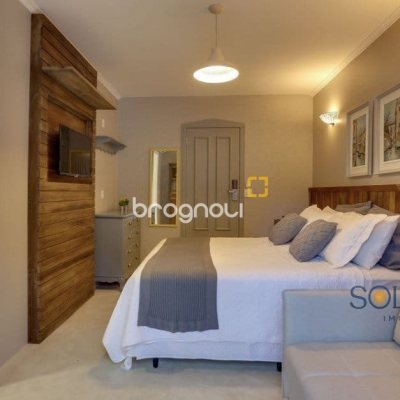 Pousada / Hotel com 350m², 10 quartos (sendo 10 suítes), no bairro Canasvieiras em Florianópolis