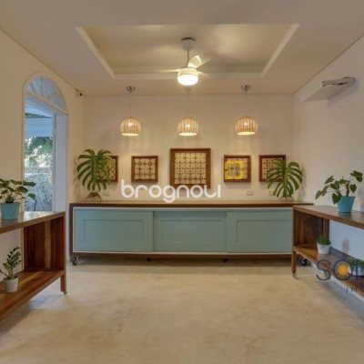 Pousada / Hotel com 350m², 10 quartos (sendo 10 suítes), no bairro Canasvieiras em Florianópolis