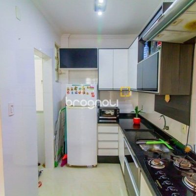 Apartamento com 58m², 2 quartos, no bairro Centro em Florianópolis