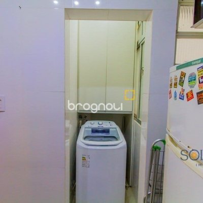 Apartamento com 58m², 2 quartos, no bairro Centro em Florianópolis