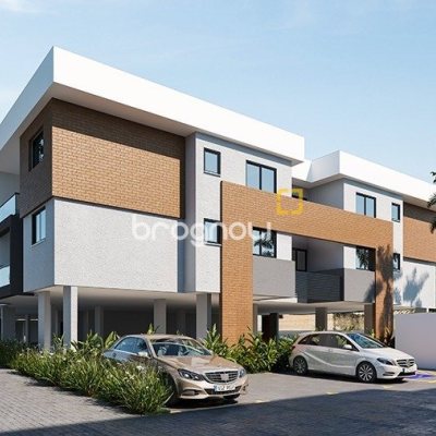 Apartamento com 85m², 2 quartos (sendo 2 suítes), 2 garagens, no bairro Cachoeira do Bom Jesus em Florianópolis