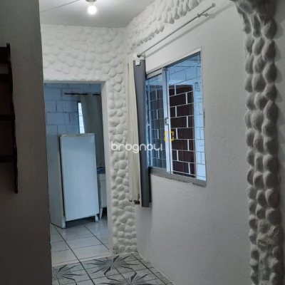 Casa Comercial com 700m², 2 garagens, no bairro Trindade em Florianópolis