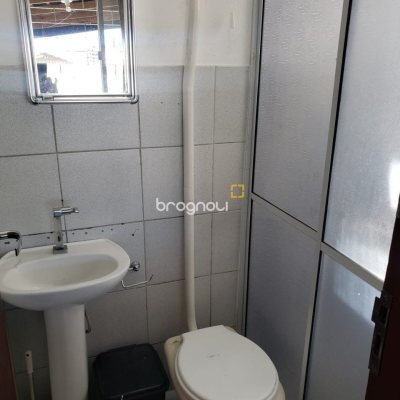 Casa Comercial com 700m², 2 garagens, no bairro Trindade em Florianópolis