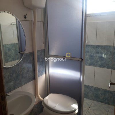 Casa Comercial com 700m², 2 garagens, no bairro Trindade em Florianópolis