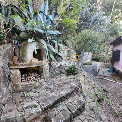 Casa com 130m², 2 quartos, 1 garagem, no bairro Morro das Pedras em Florianópolis