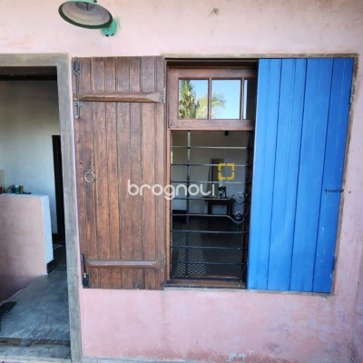 Casa com 130m², 2 quartos, 1 garagem, no bairro Morro das Pedras em Florianópolis