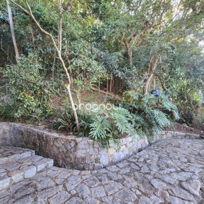 Casa com 130m², 2 quartos, 1 garagem, no bairro Morro das Pedras em Florianópolis