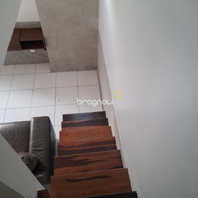 Casa com 134m², 1 garagem, no bairro Trindade em Florianópolis