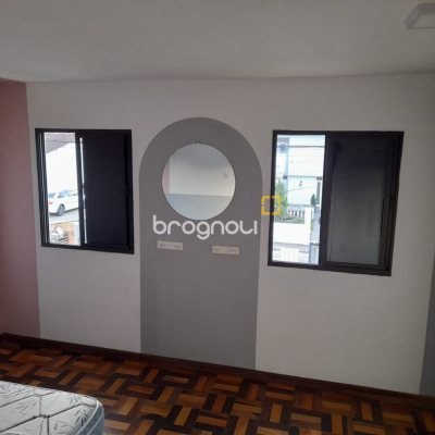 Casa com 134m², 1 garagem, no bairro Trindade em Florianópolis