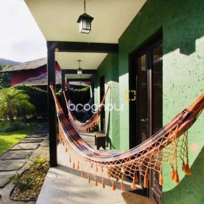 Pousada / Hotel com 590m², 16 garagens, no bairro Rio Tavares em Florianópolis