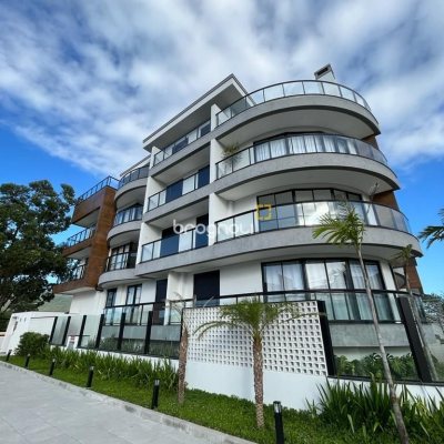 Cobertura com 120m², 2 quartos (sendo 1 suíte), 1 garagem, no bairro Açores em Florianópolis