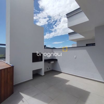 Cobertura com 120m², 2 quartos (sendo 1 suíte), 1 garagem, no bairro Açores em Florianópolis