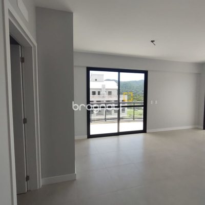 Cobertura com 120m², 2 quartos (sendo 1 suíte), 1 garagem, no bairro Açores em Florianópolis