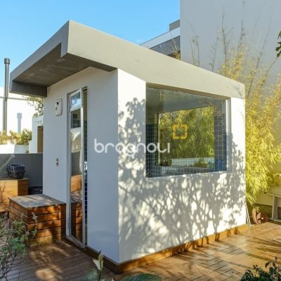Casa com 340m², 3 quartos (sendo 2 suítes), 2 garagens, no bairro Rio Tavares em Florianópolis