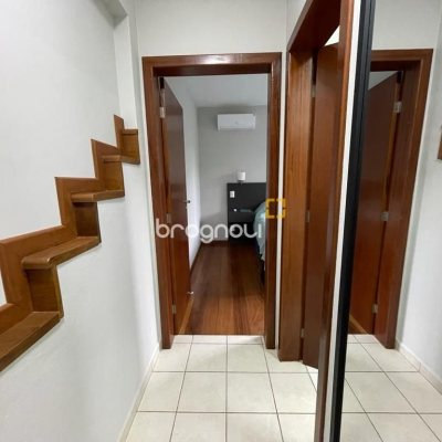 Casa com 272m², 5 quartos (sendo 5 suítes), 3 garagens, no bairro Morro das Pedras em Florianópolis